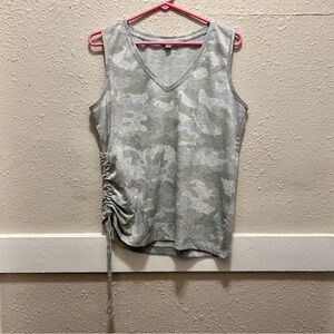 Jane and Delancey Camo Runched Side Tank Size Large